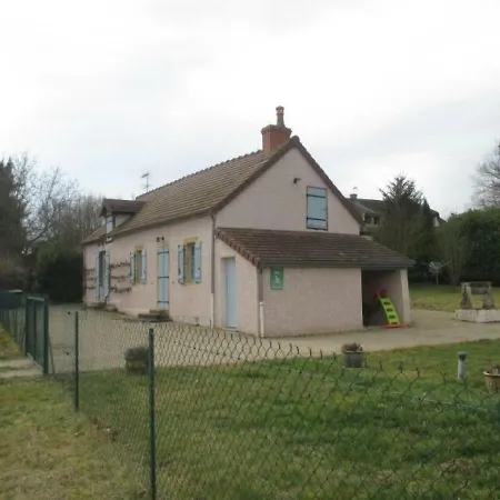 House La Colombine * Dompierre-sur-Besbre